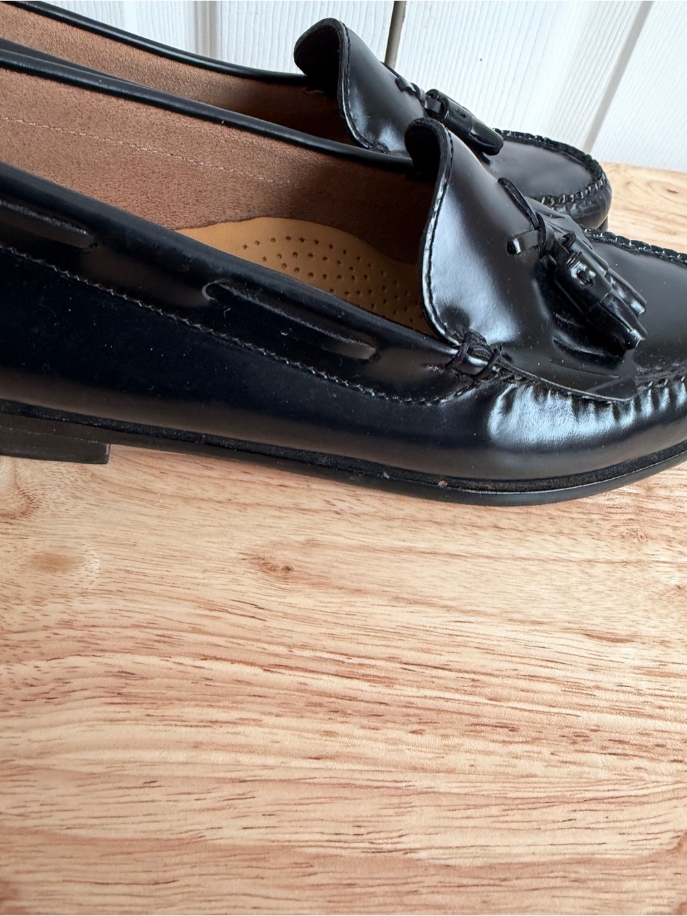 G.H. Bass Women’s 10M Black Kiltie Loafers Tassels - Picture 5 of 11